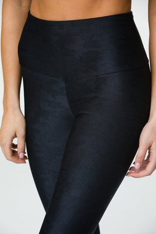 Jacquard Midi Legging - Black Camo